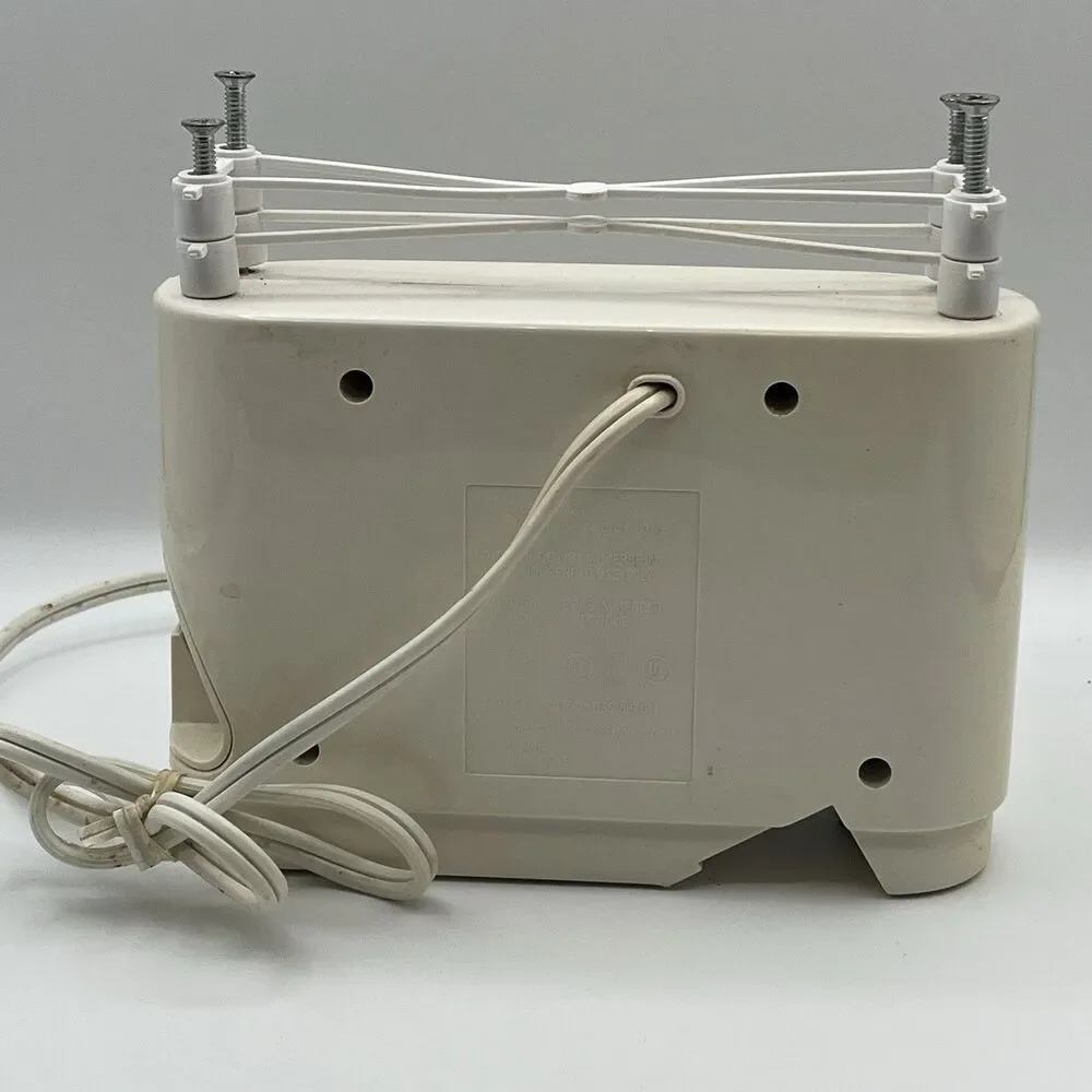 BLACK+DECKER EC85 WHITE Spacemaker Under Counter‎ Can Opener / Knife Sharpener
